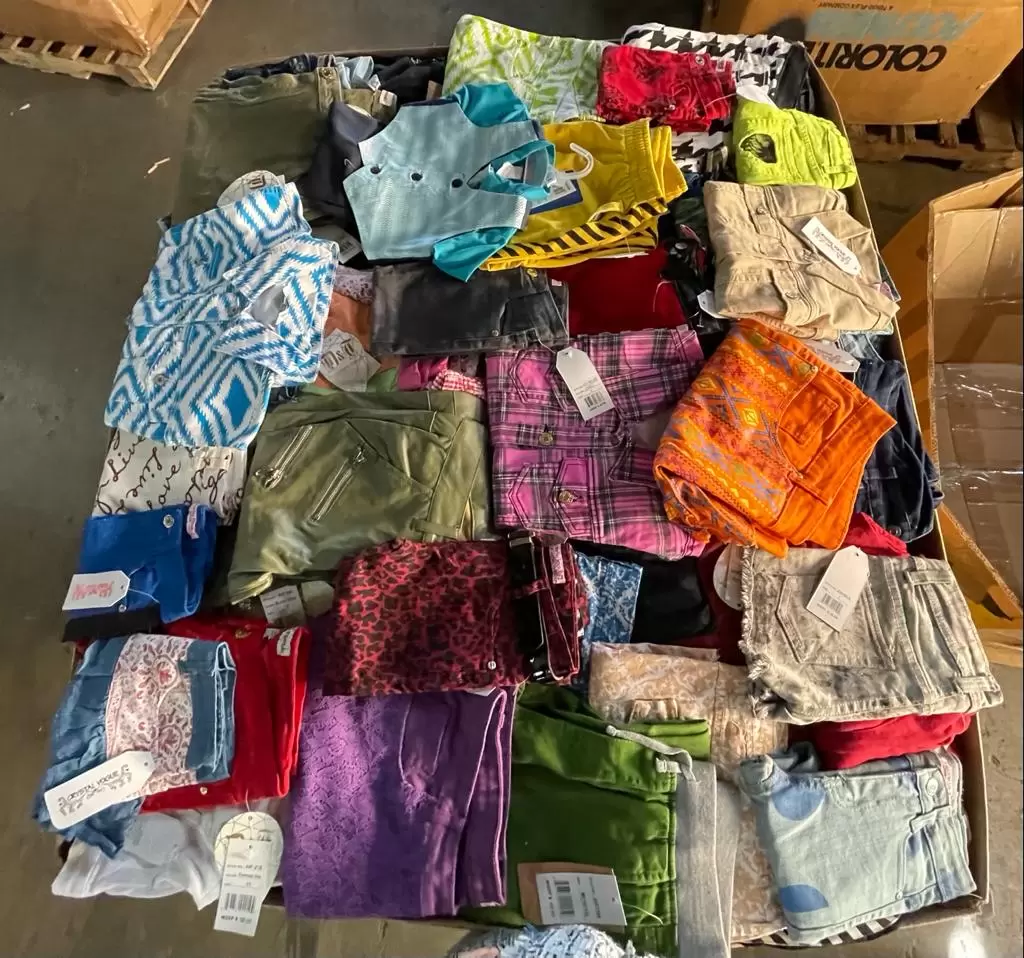 kids clothing pallets